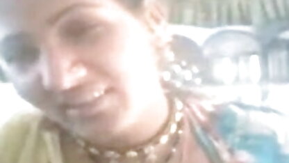 लियाना पचेको में लाल अधोवस्त्र से भरा खिलौने और सेक्सी फिल्म इंग्लिश में कोई कंडोम (2018)
