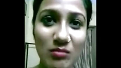रिंका सवारी फिर सेक्सी फिल्म इंग्लिश इंग्लिश से (17 नवंबर 2016)