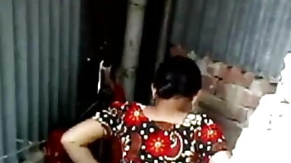 कैलिस्टो नग्न और कार्रवाई में मार पड़ी बीएफ इंग्लिश फिल्म सेक्सी है