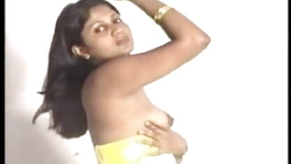 चमकदार गेंदों सेक्सी फिल्म इंग्लिश में के लिए