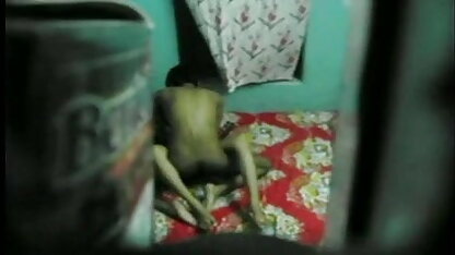 उसके मुर्गा के साथ कियारा उसके प्रेमी के बीपी पिक्चर सेक्सी इंग्लिश लिए उसे गधा और मुंह खोलता है (2018)