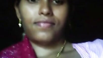 एक सुअर की छवि के साथ सेक्सी वीडियो मूवी इंग्लिश स्क्वाट
